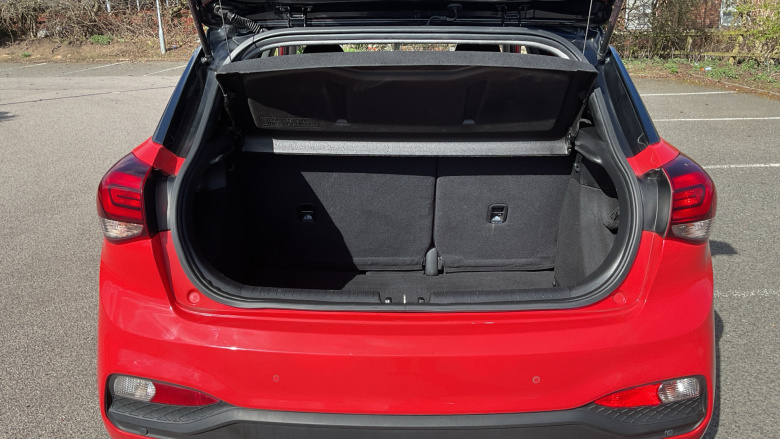 Hyundai i20 1.2 MPi Play 5dr Petrol Hatchback